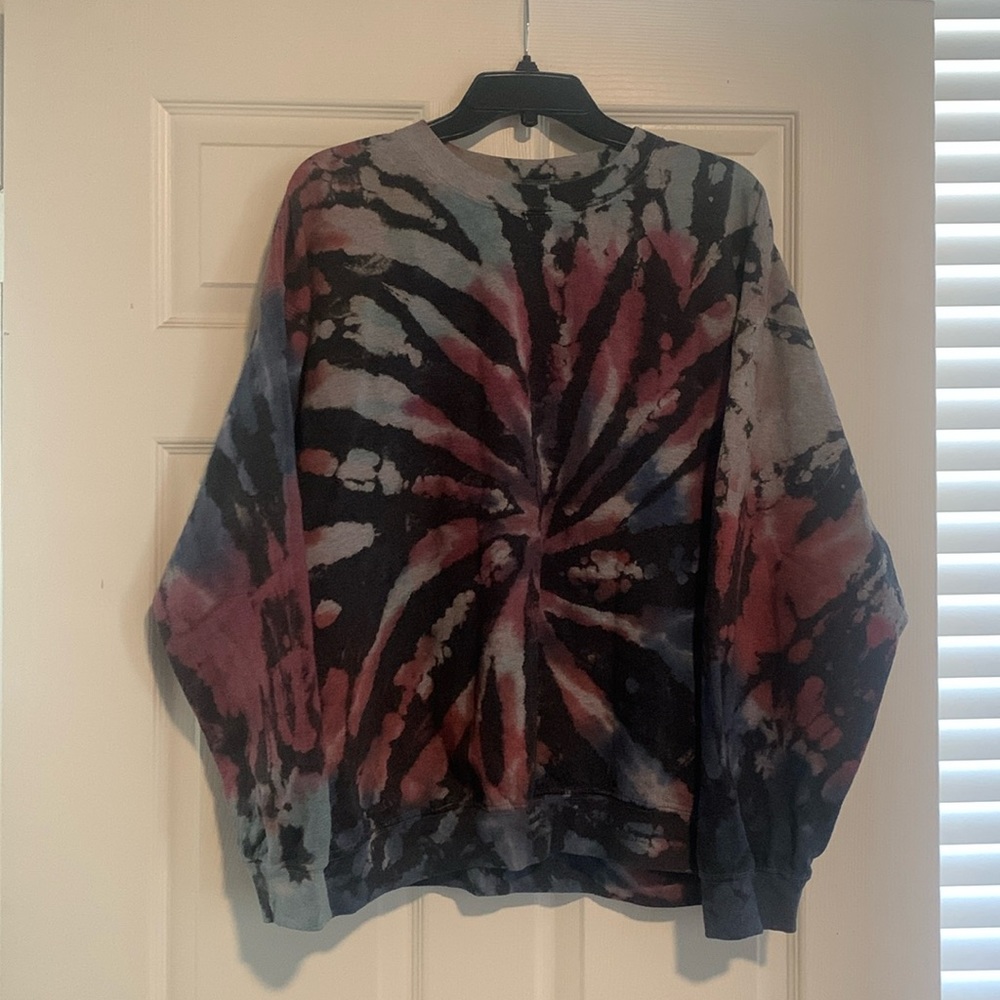Urban outfitters tie dyed sweatshirt